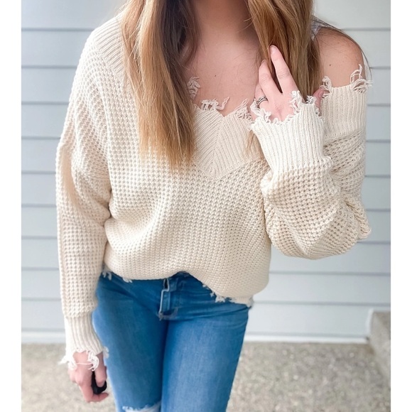 Off shoulder top - Picture 2 of 5